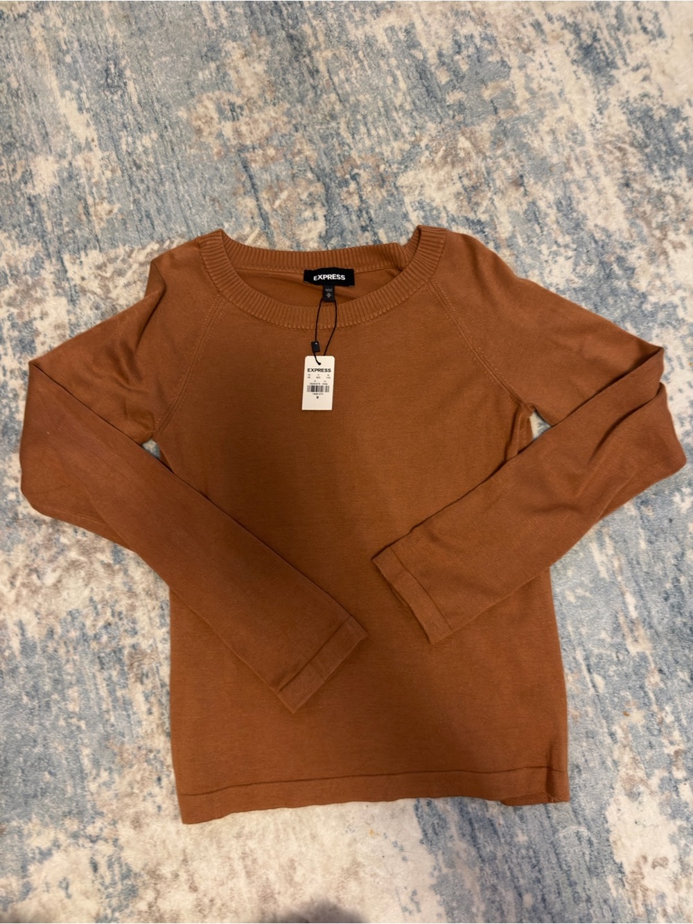 Express Women’s Scoopneck Sweater — Rust